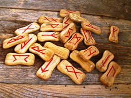 Ker, ktorý využívali v mágii, má liečivé účinky a rastie všade naokolo. Viete o ktorom zázraku je reč?