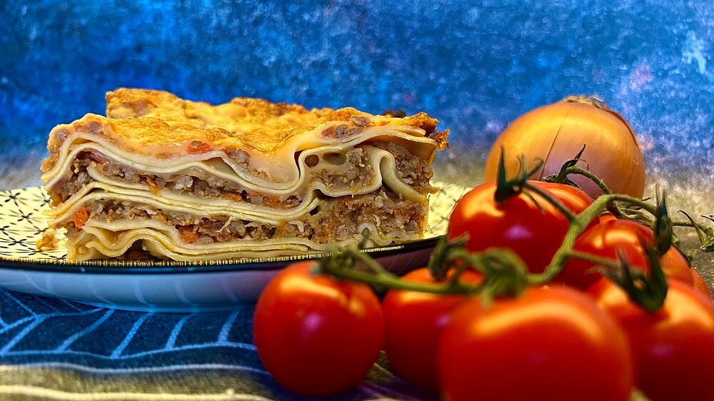 Recept na lasagne s bolonským ragú a delikátnou syrovou vrstvou