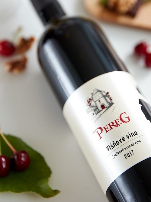 Višňové víno Pereg 0,75l | 6ks v kartóne